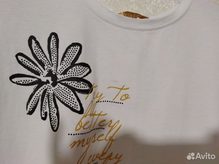 Футболка женская