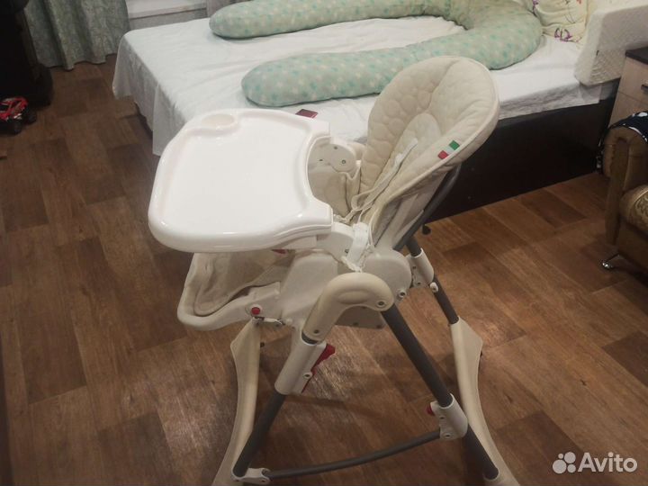 Стульчик для кормления Sweet baby royal classic