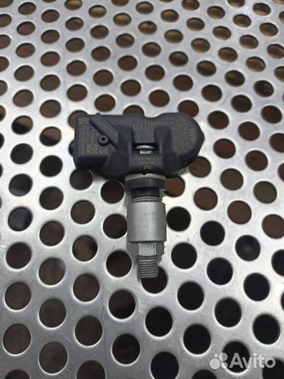 Датчик давления в шине BMW X4 F26 2017 6874830