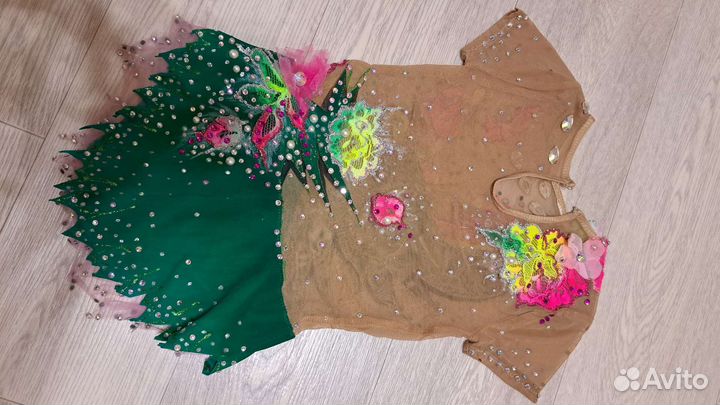 Купальник для художественной гимнастики