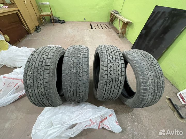 Hankook Nordik IS RW08 235/55 R18