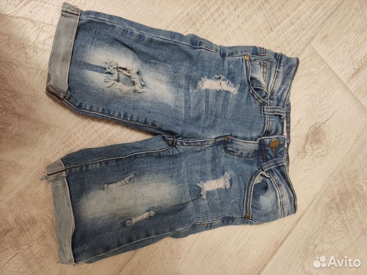 Джинсовые шорты