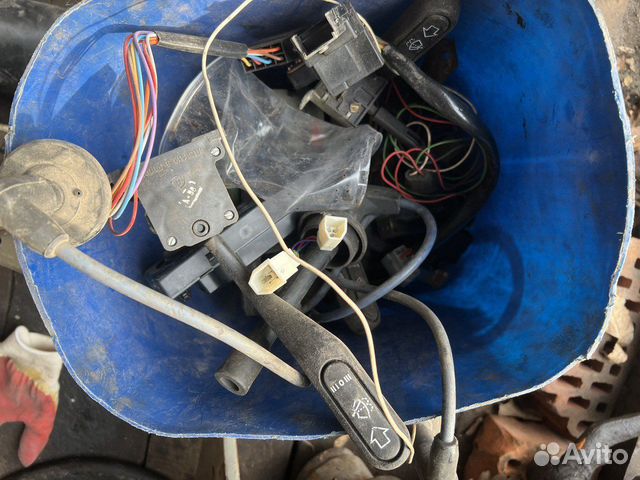 Переключатели поворотов газ 3110