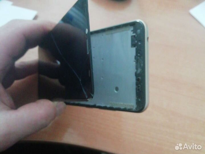 HTC Wildfire E, 2/32 ГБ