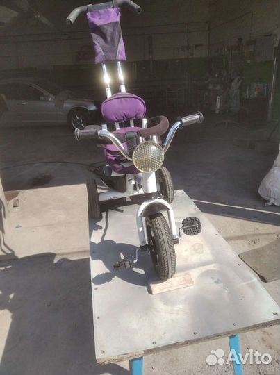 Детский трехколесный велосипед