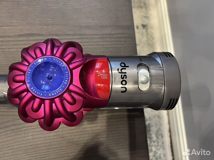 Пылесос dyson v7