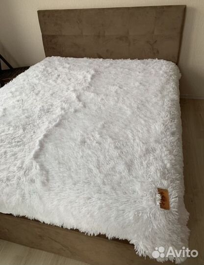 Новое покрывало пушистое