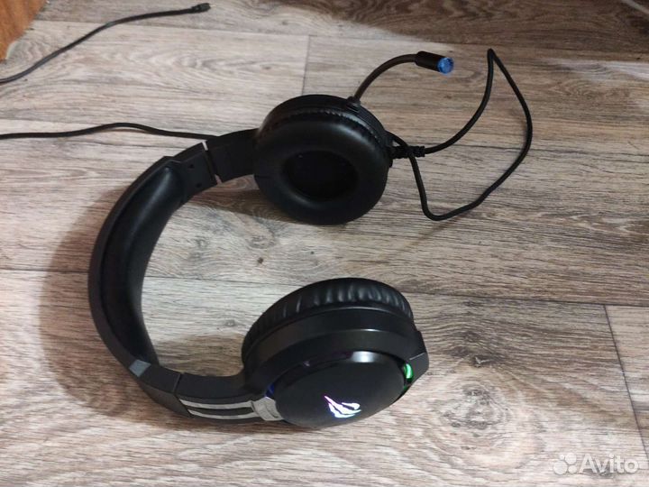 Игровые наушники с микрофоном