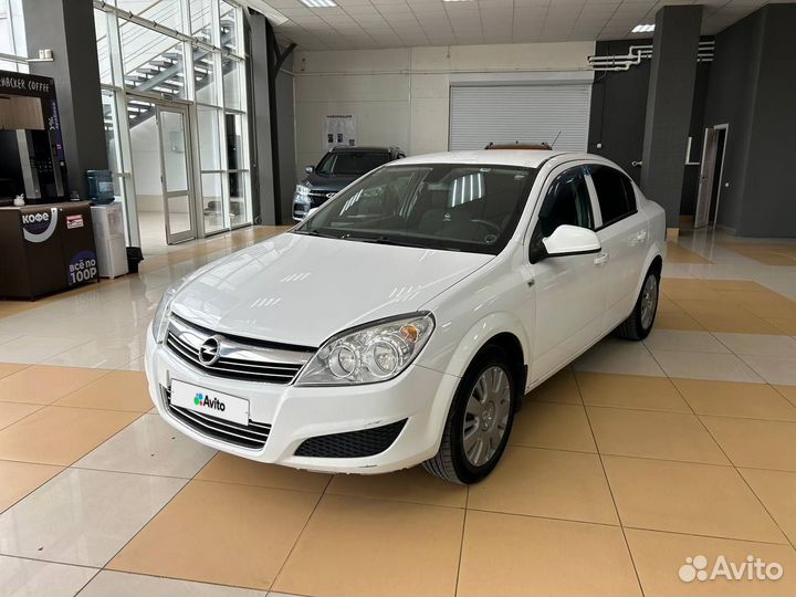 Opel Astra 1.6 МТ, 2012, 154 000 км