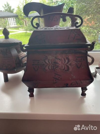 Посуда из металла, декоративная