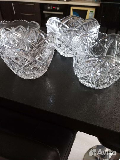 Конфетница хрустальная