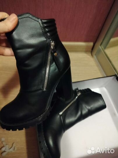 Ботинки женские 35 размер осень