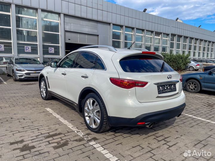 Infiniti FX37 3.7 AT, 2013, 137 638 км