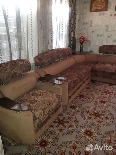 Большой угловой диван бу