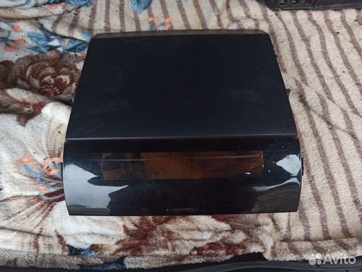 Toyota prius 20 крышка