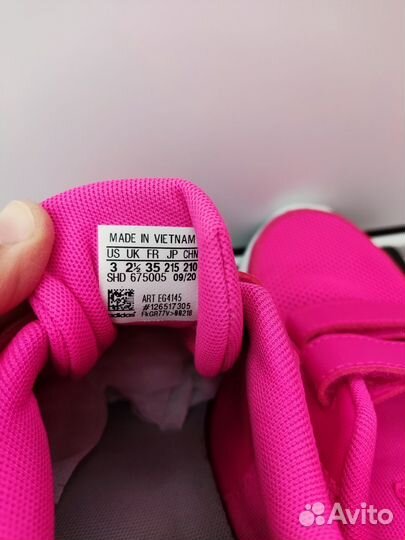 Кроссовки adidas 35