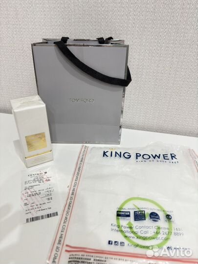 TOM ford white suede 30 ML