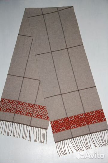 Дизайнерский домотканый палантин