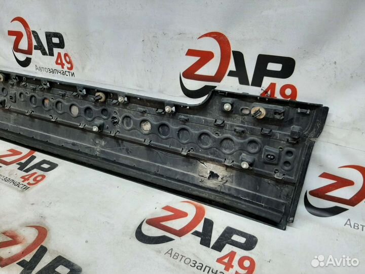 Range Rover накладка передней левой двери