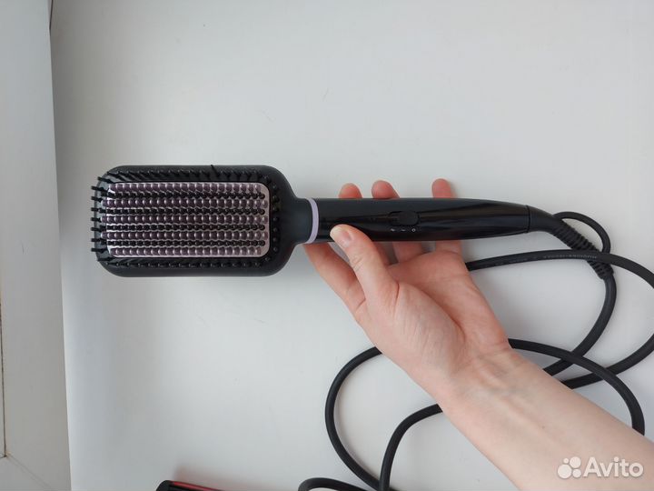 Расческа-выпрямитель Philips BHH880/00