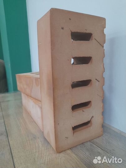 Керамический рядовой кирпич