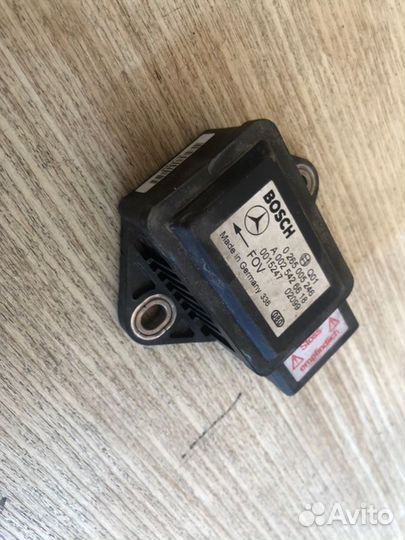 Датчик ускорения Mercedes-Benz S-Class W221