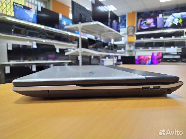 Доставка. Игровой SAMSUNG 17.3 4 GB GT 520mx- 2GB