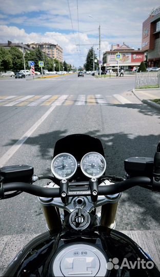 BMW R nine T 2022