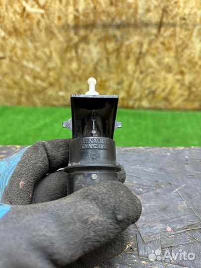 Корректор фар Renault Duster 1.6 H4M430 2010-2019