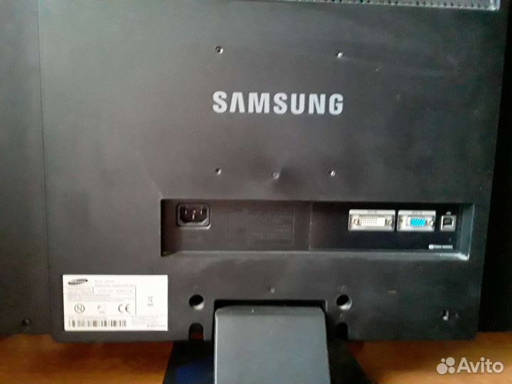 Samsung 55 Монитор для компа