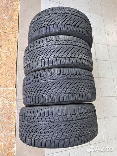 Continental ContiVikingContact 6 255/40 R19 100T
