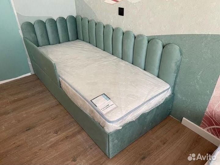 Кровать детская