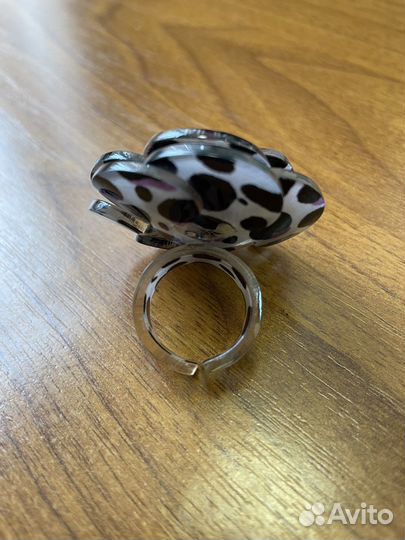 Продаю кольцо
