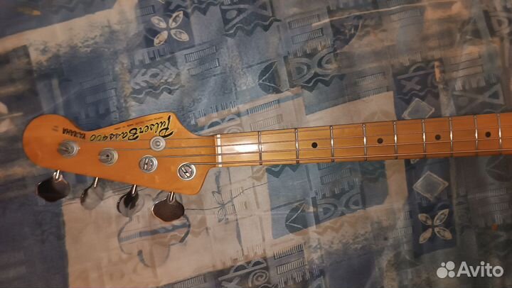 Бас гитара Yamaha pulser 400