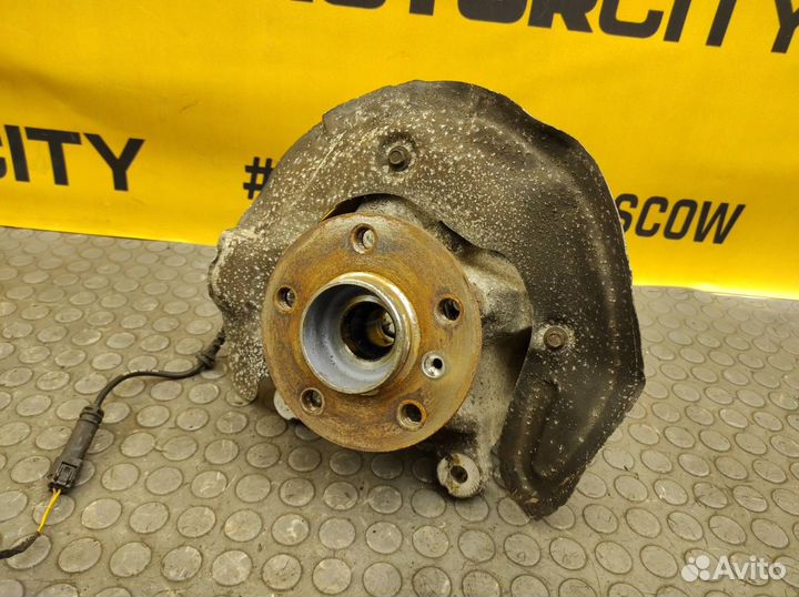 Кулак поворотный передний правый Mini Cooper A F56