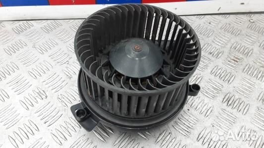 Моторчик печки audi A4 B6 (GBE17KK01)