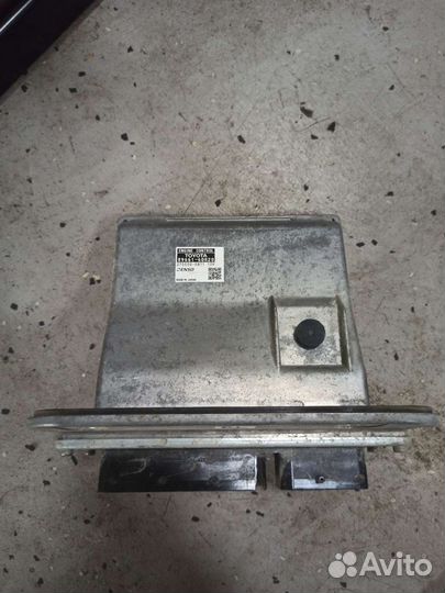 Эбу двигателя Lexus LX 570