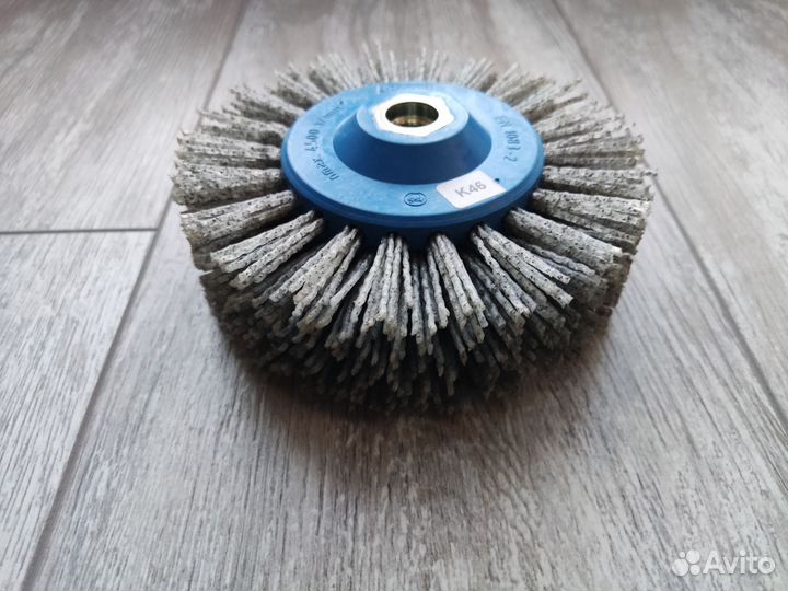 Щетка для браширования и шлифовки