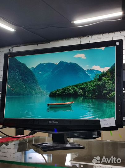 Монитор 22 дюйма LED ViewSonic, vga