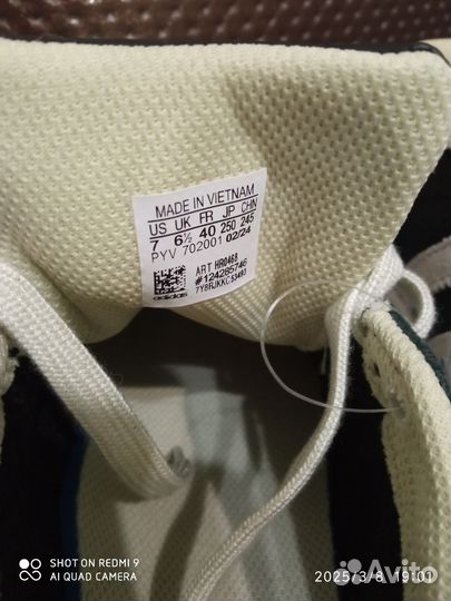 Продажам мужские спортивные кроссовки