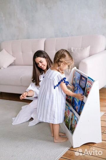 Монтессори книжная полка