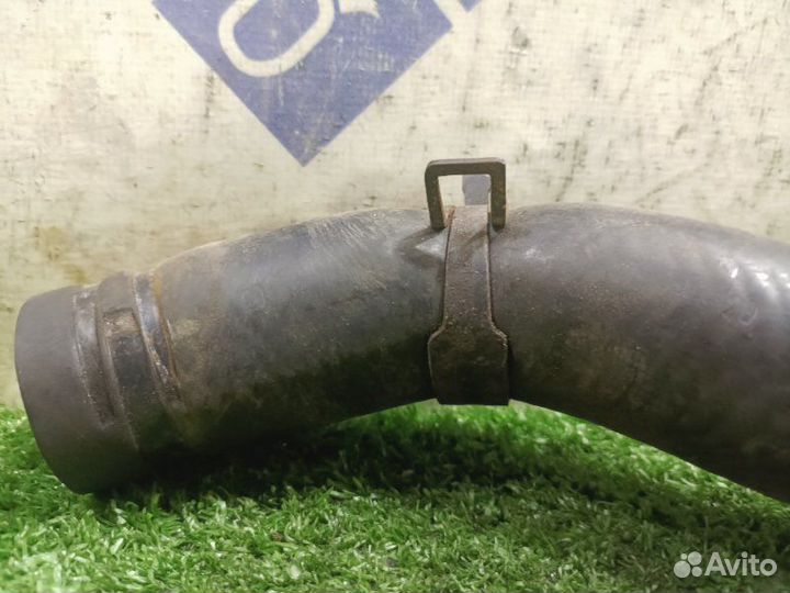 Патрубок системы охлаждения Hyundai Santa Fe