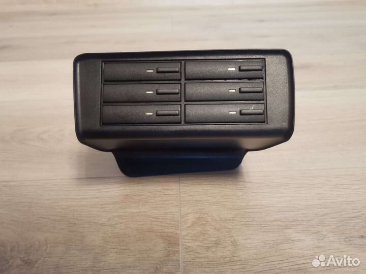 Кассетница Гольф (golf 3 ) 1993г