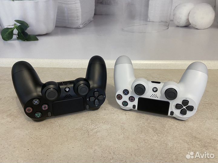 Геймпады джойстики Dualshock 4 Sony PS4