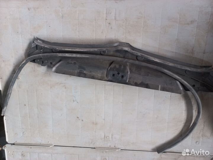 Центральный щиток моторного отсека BMW 430i, 2020