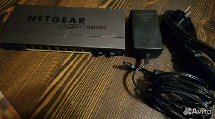 Коммутатор netgear
