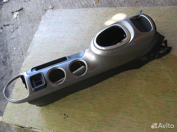 Центральная консоль Nissan Juke Ниссан Жук