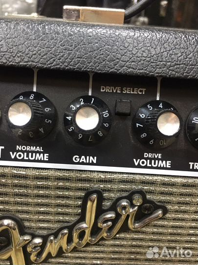 Гитарный комбоусилитель Fender Frontman 15G