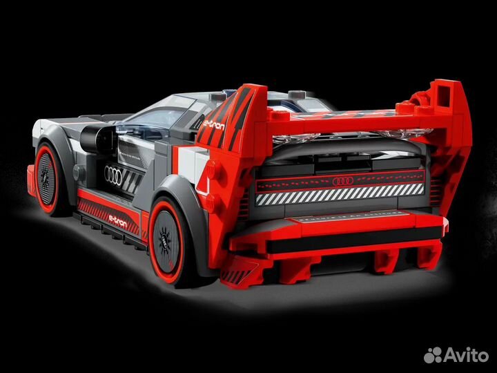 Lego 76921 Гоночный автомобиль Audi S1 e-tron