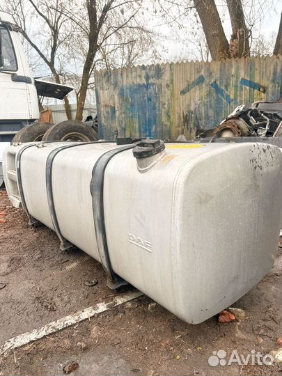 2193145 Бак 850 литров на DAF XF 106